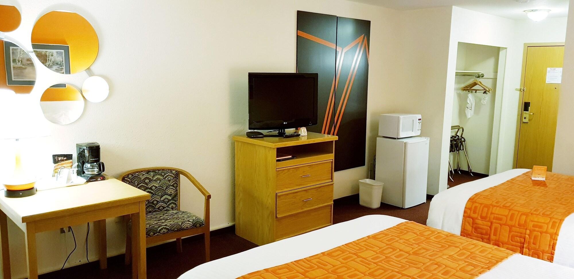 Howard Johnson By Wyndham Fort St. John Extérieur photo